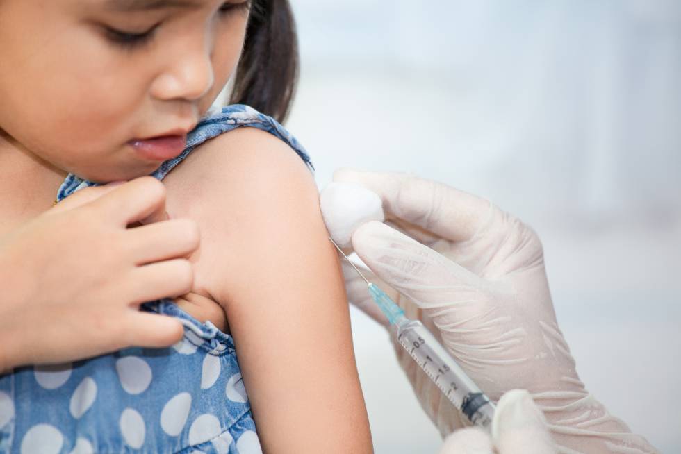 Salud y prevención: direcciones, días y horarios de los centros vacunatorios de La Costa